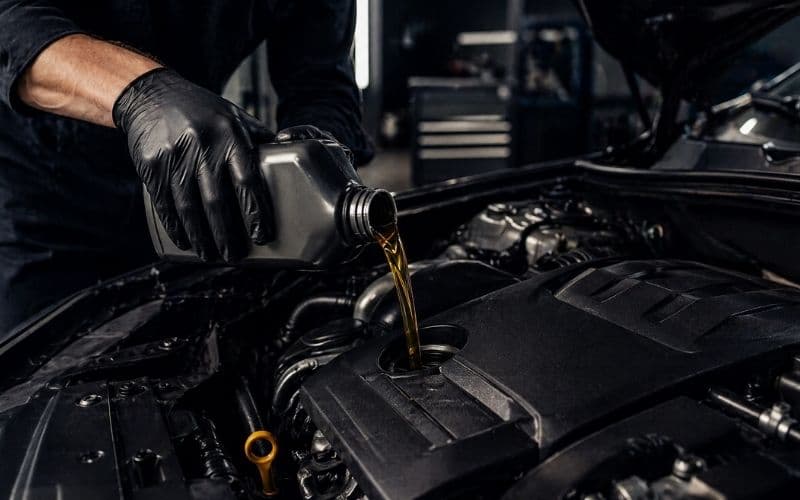Service und Mechanik bei Auto Factory